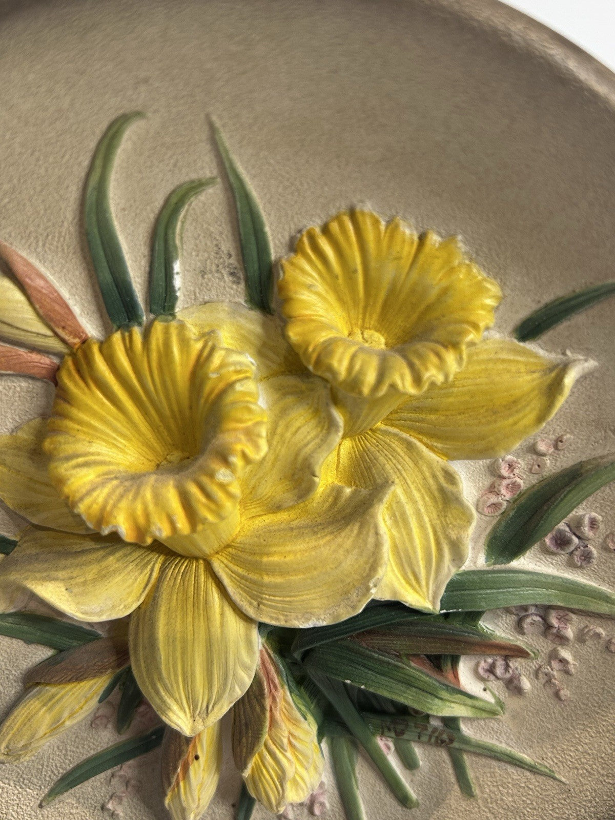 Bossons England Daffodils Wall Plaque 1959 Raised Floral Art Approx 16cm