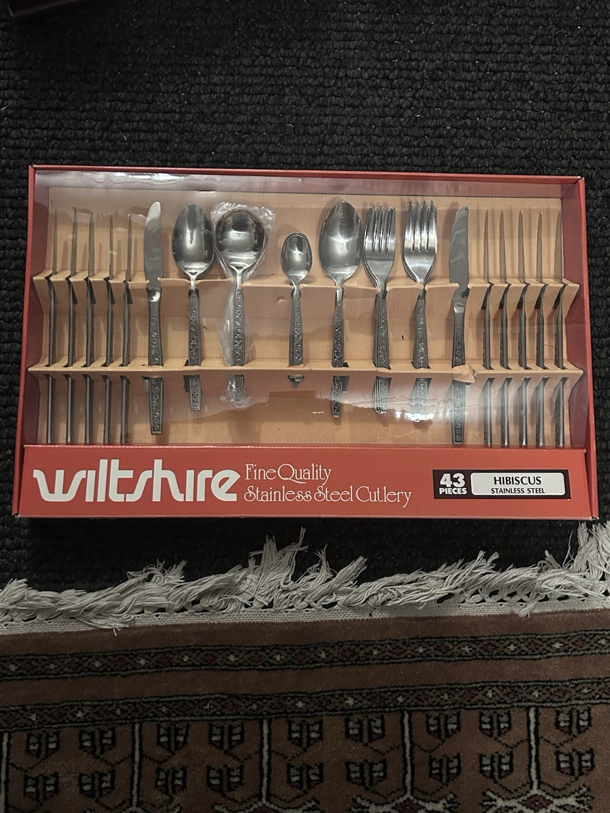 Wiltshire 43 Piece Hibiscus Stainless Steel Cutlery Set in Original Box