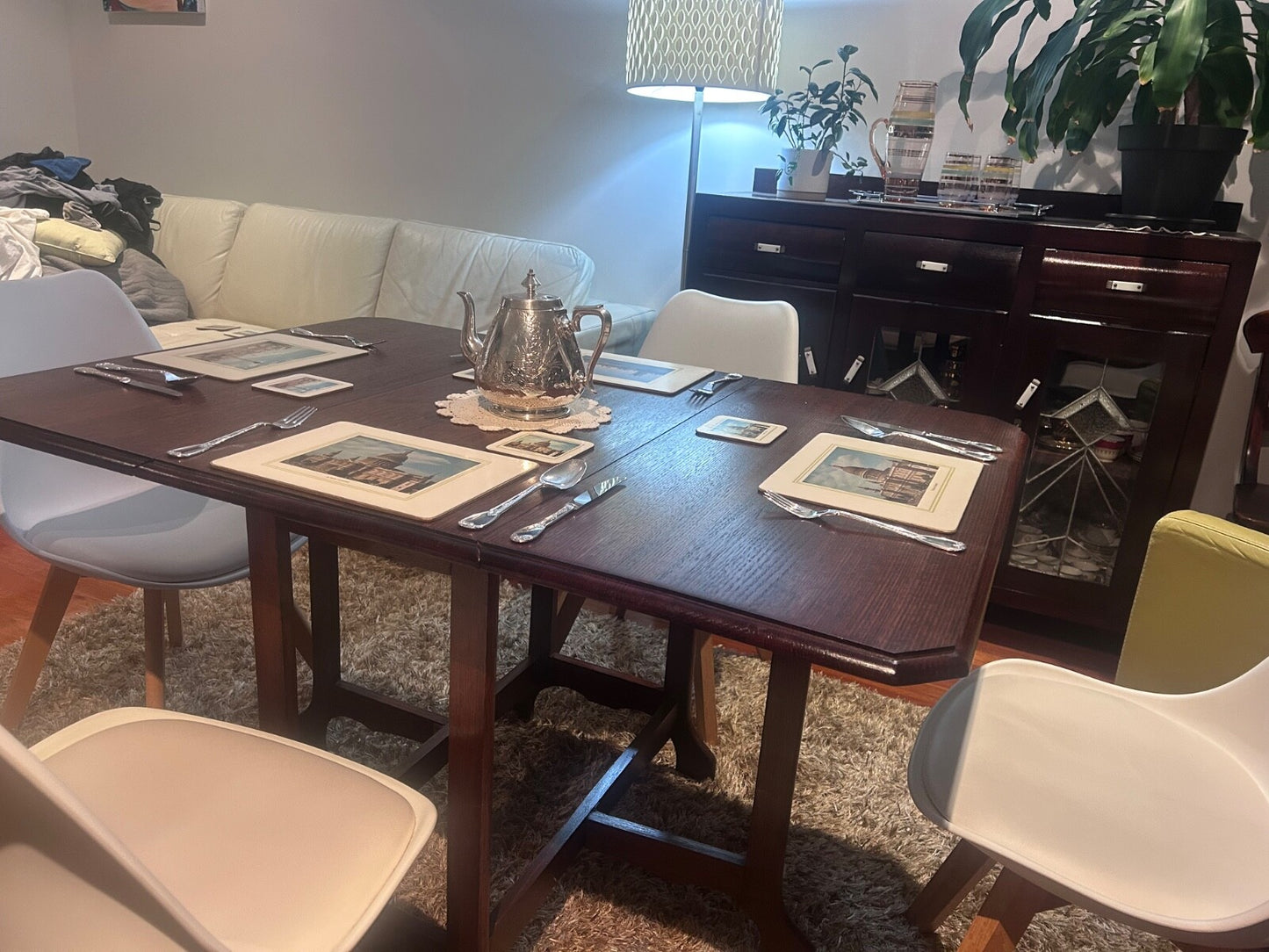 Antique Drop-Leaf Dining Table | Early 20th Century | Restored | – 90cm x 140cm