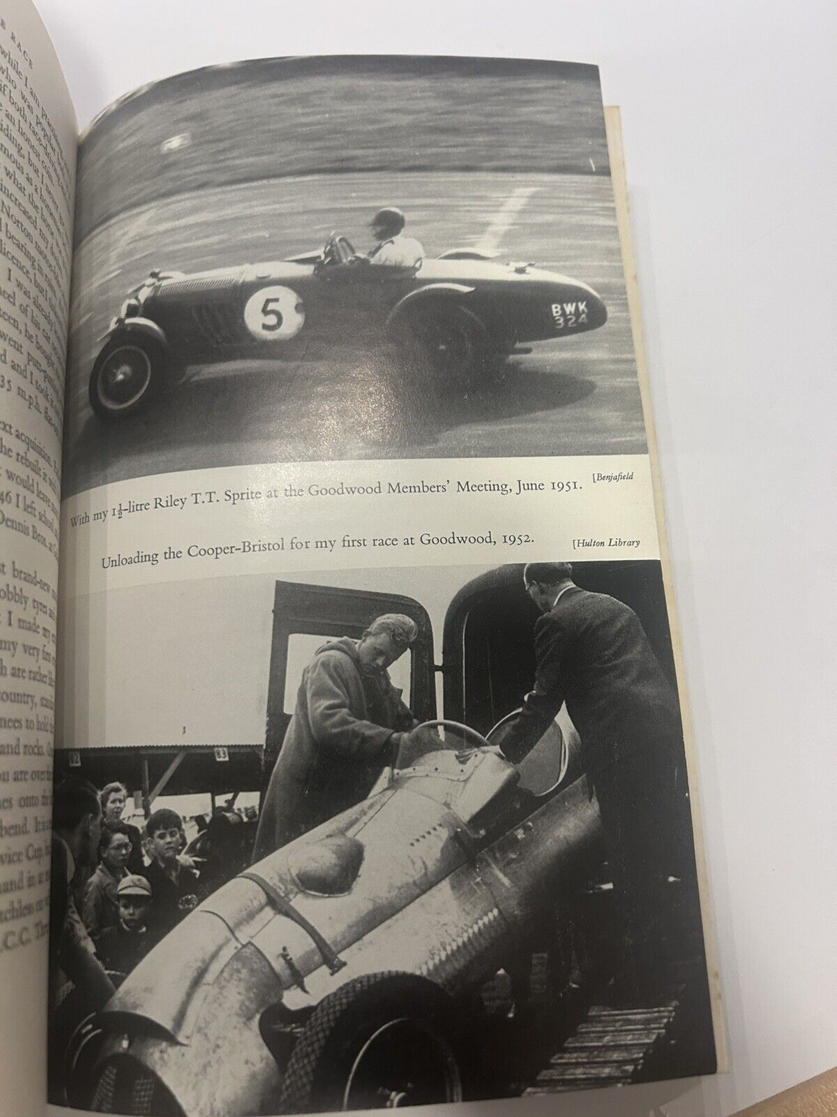 Challenge Me the Race by Mike Hawthorn 1959 Dust Jacket & Hard Cover Grand Prix