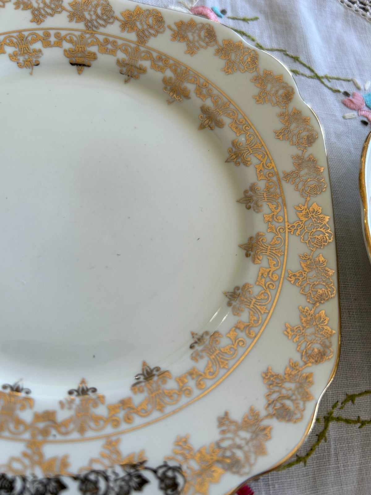 Royal Albert Tea cup, saucer and side plate Trio Reg 769057 (1930s) England