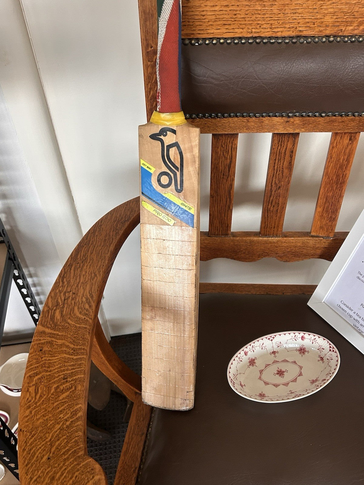 Signed Dean Jones Kookaburra Ignite Pro 600 Cricket Bat Kevin Peters Auto