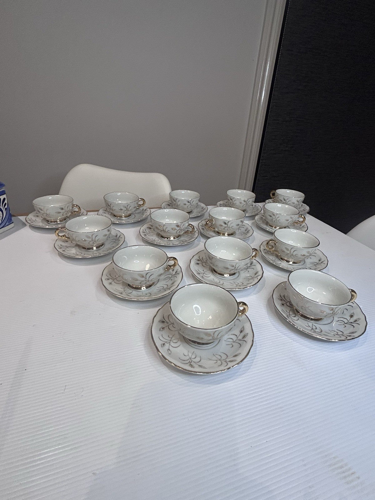 Vintage Japan Porcelain Tea Set x14 Cups & Saucers Gold Trim Floral 1950s