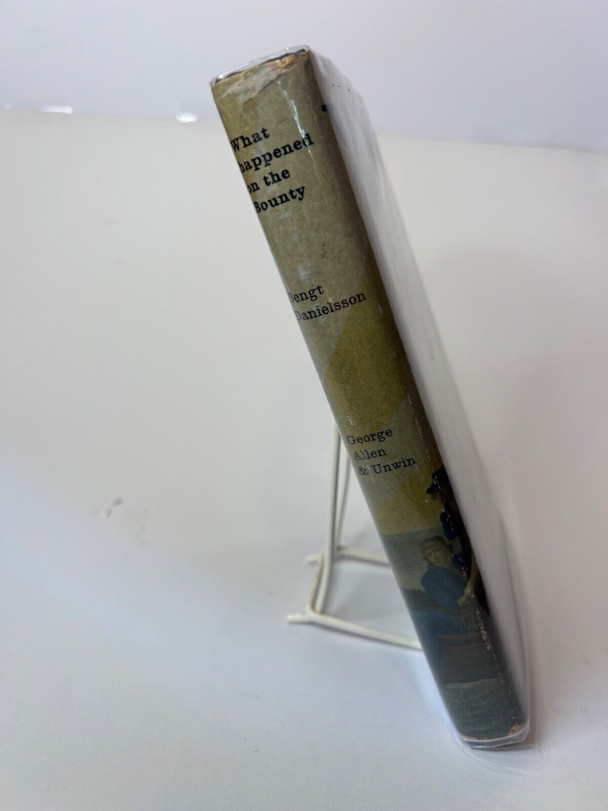 What Happened on the Bounty by Bengt Danielsson First Edition H/C D/J 1962