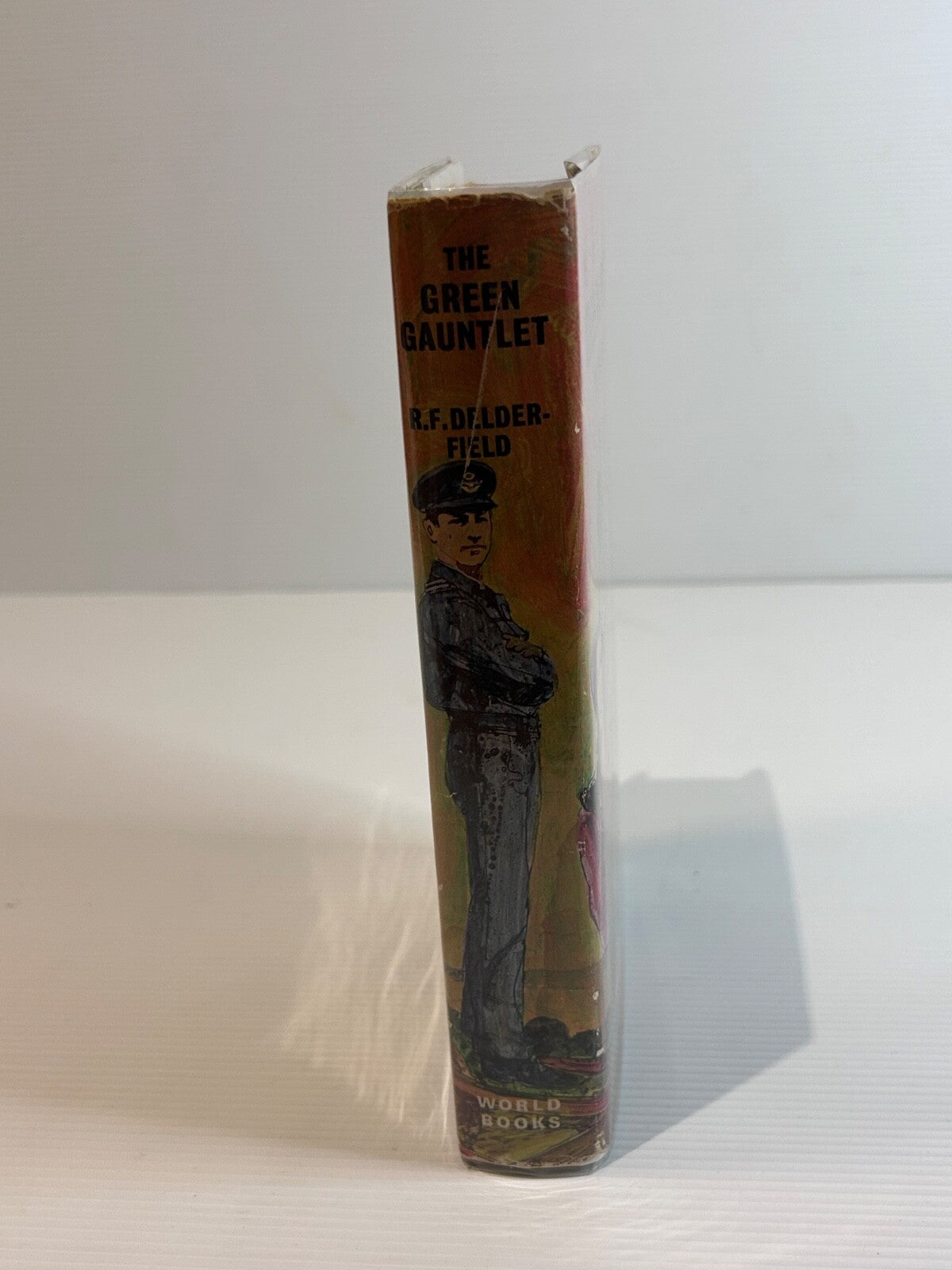 The Green Gauntlet R.F. Delderfield 1970 HC DJ World Books Ed 1968 Copyright