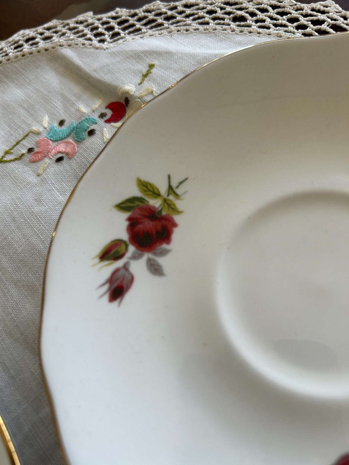 Duchess Bone China | Trio Red Roses | Gold Trim | England Vintage Teacup Set