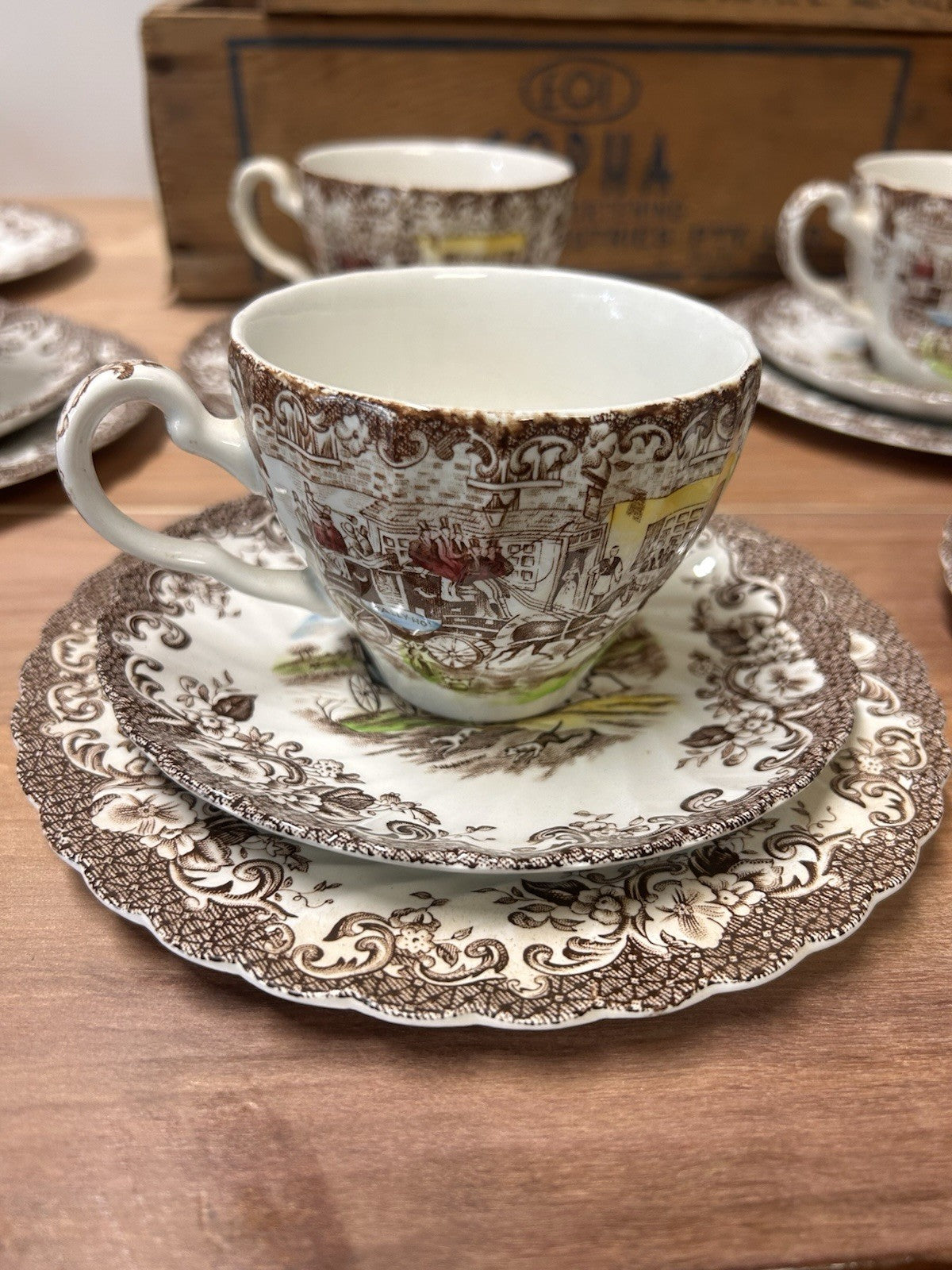 Johnson Bros Coaching Scenes Set of 16 – Gate Keeper & Hunting Country