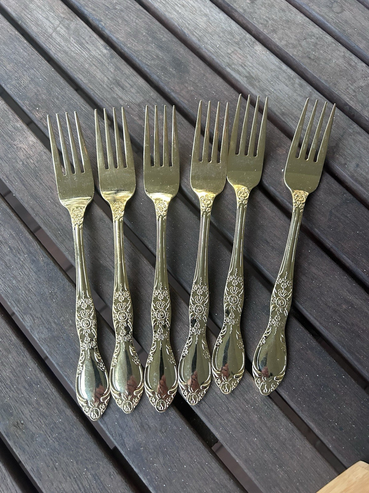 Vintage Gold Stainless Steel 49pc Cutlery Set Japan Ornate Floral Pattern