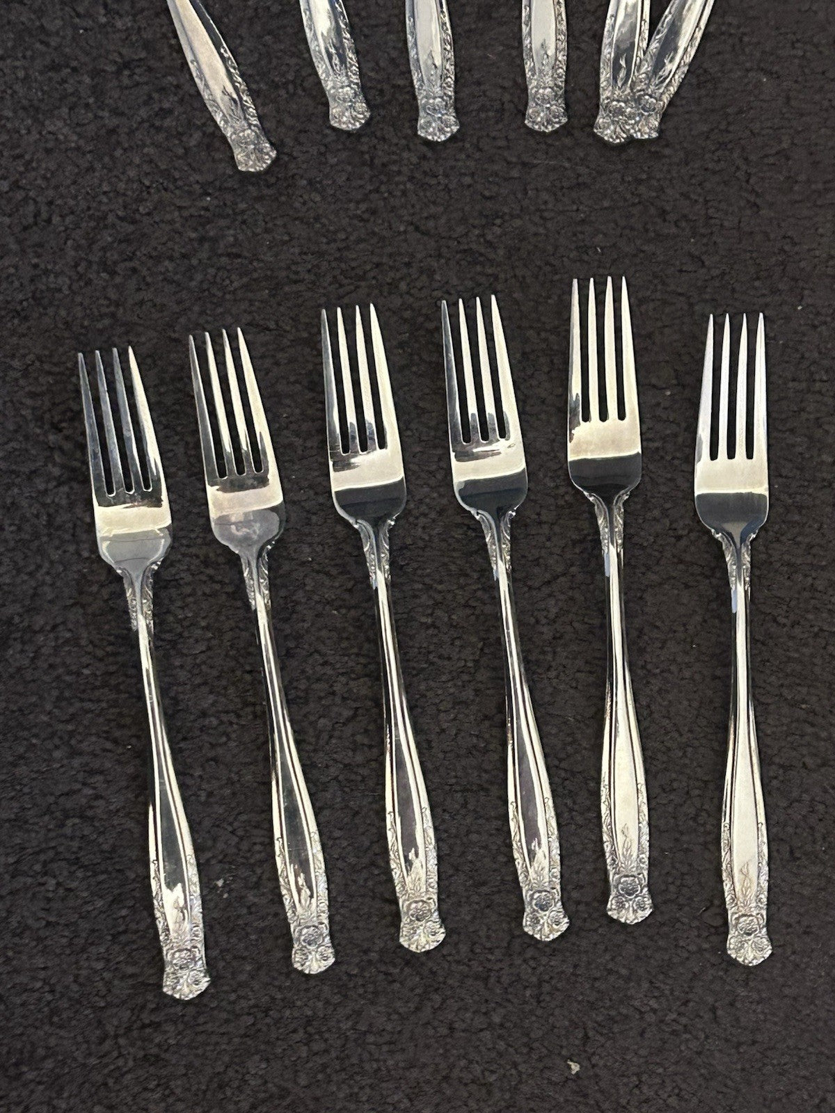 Grosvenor Laureate Silver Plated Cutlery Set for 6 + Serving Pieces 1960s Vintag