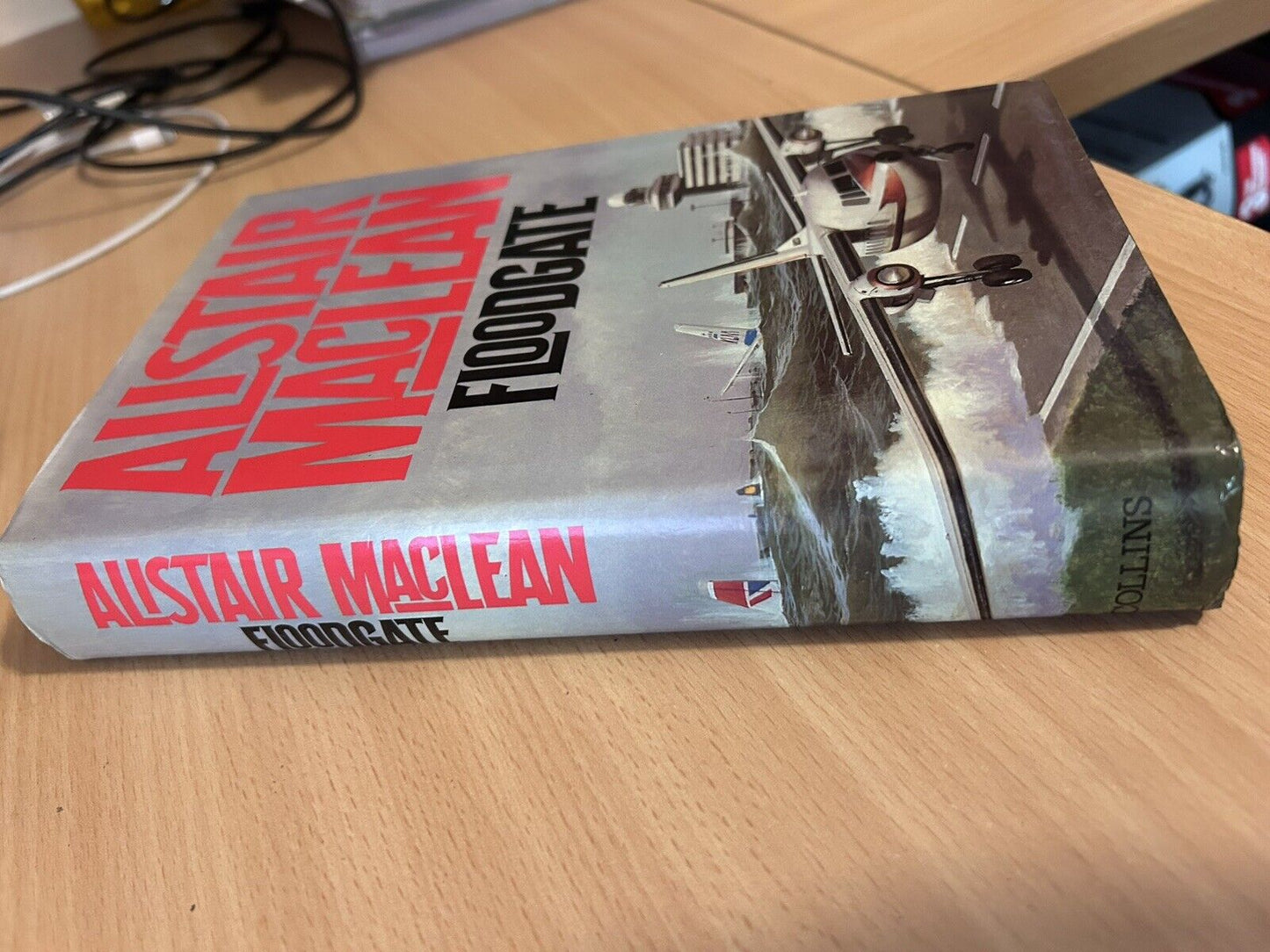 Floodgate Alistair MacLean 1st Edition with dust jacket