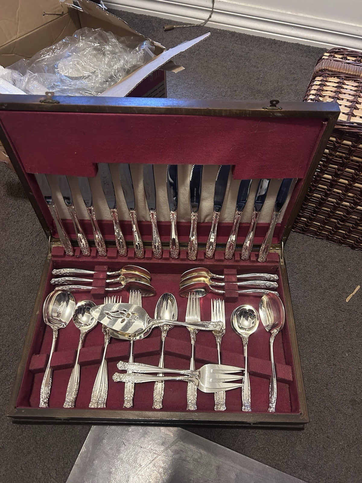 Grosvenor Laureate Silver Plated Cutlery Set for 6 + Serving Pieces 1960s Vintag