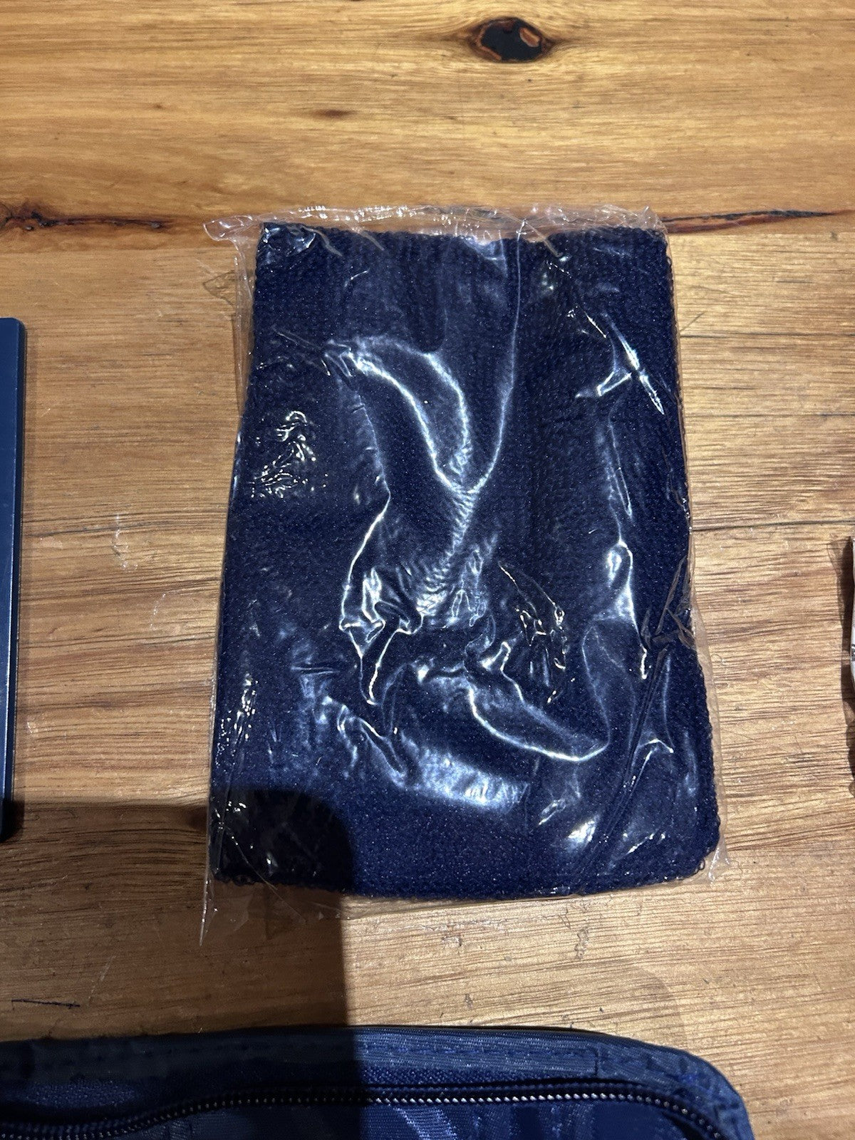 Ansett Australia Vintage Amenity Kit w/ Contents – Sleep Mask, Comb, More