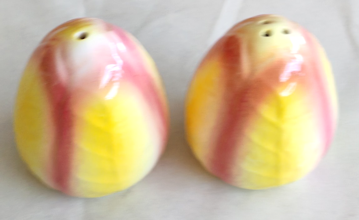 Vintage Japanese Peach Cruet Set on Leaf Tray – Salt, Pepper & Jam