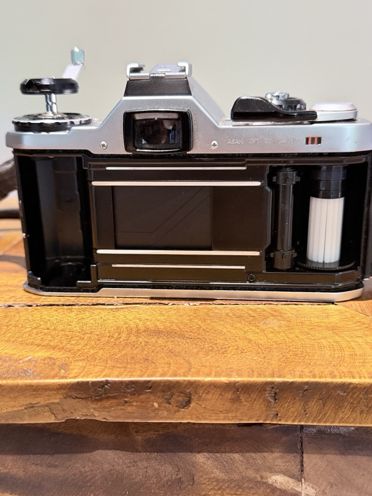 Pentax ME 35mm SLR Film Camera Kit 2 Lens SMC + Flash Case Working