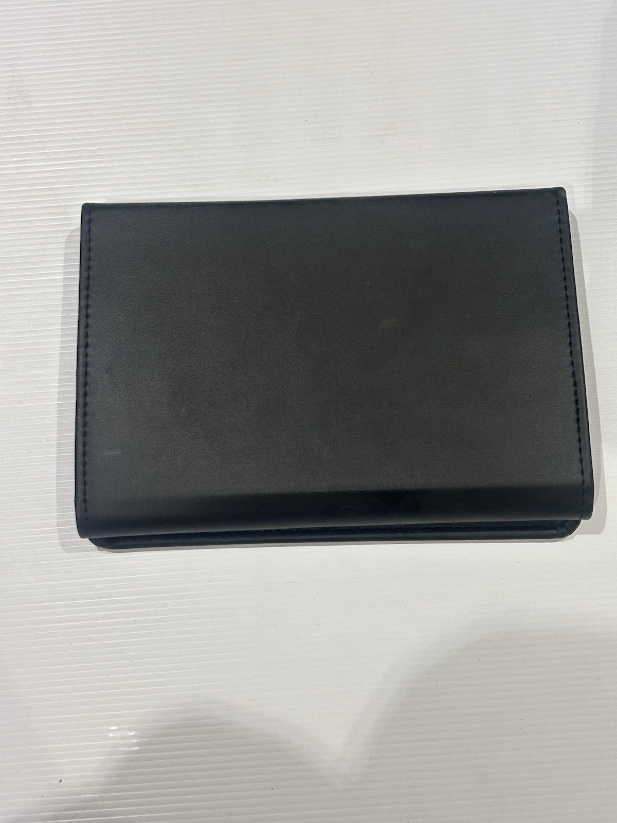 Holden Black Owner’s Manual Wallet Case VT VX VY VZ Commodore HSV Genuine