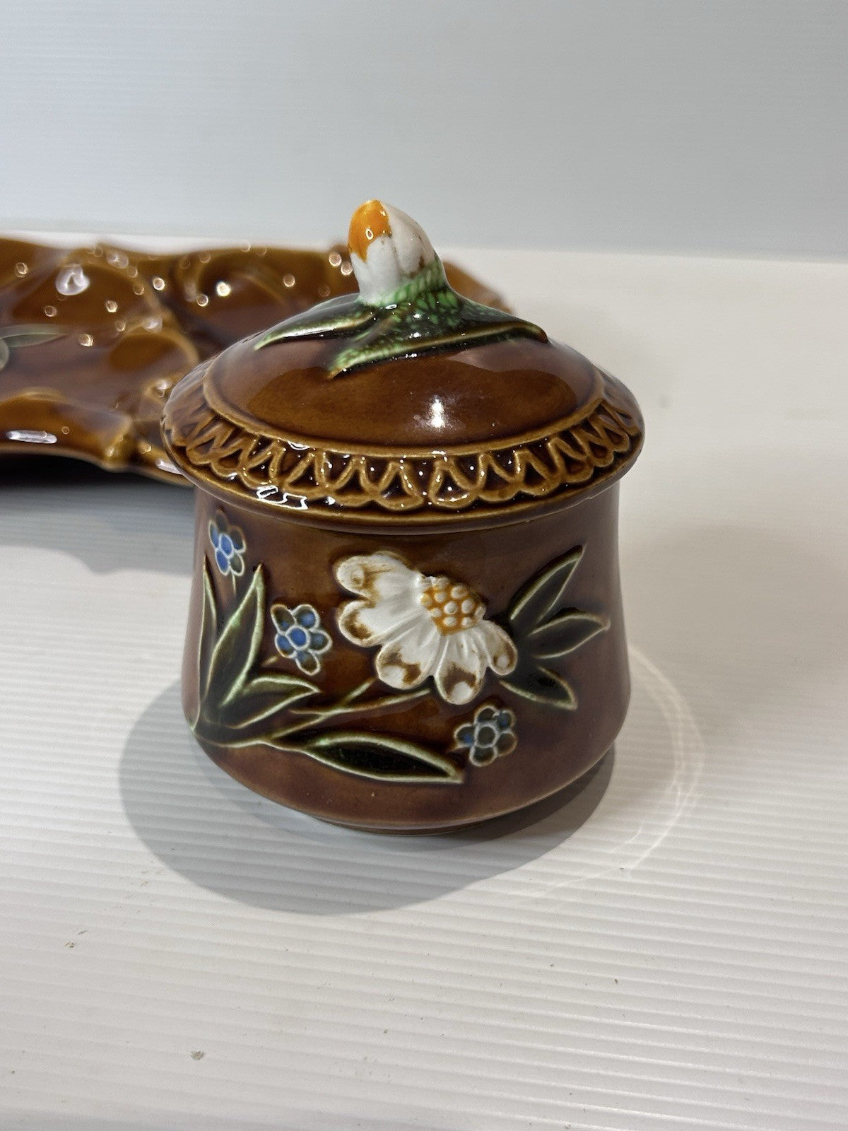 Vintage Japanese Pottery Condiment Set – Hand-Painted Brown Glaze Floral