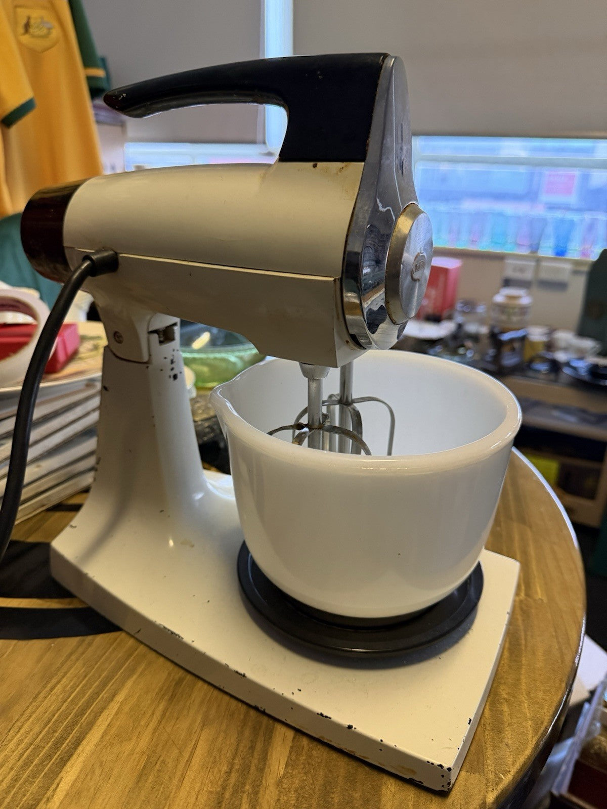 Vintage Sunbeam Mixmaster Stand Mixer White Milk Glass Bowl Tested Working