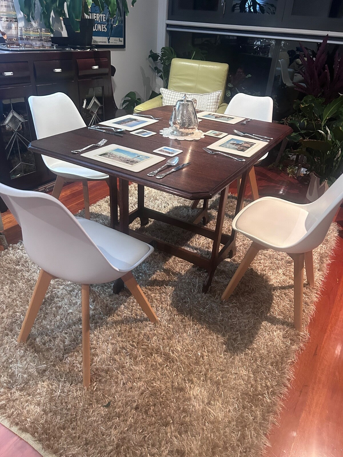 Antique Drop-Leaf Dining Table | Early 20th Century | Restored | – 90cm x 140cm