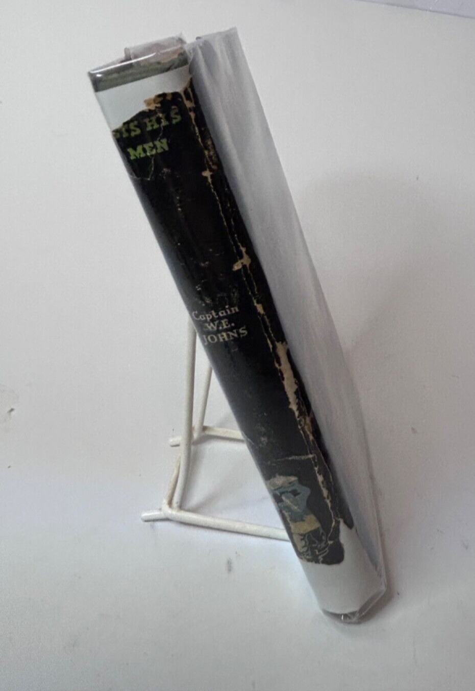 Biggles Gets His Men, Captain W.E Johns, 1950 1st Edition, Hodder & Stoughton
