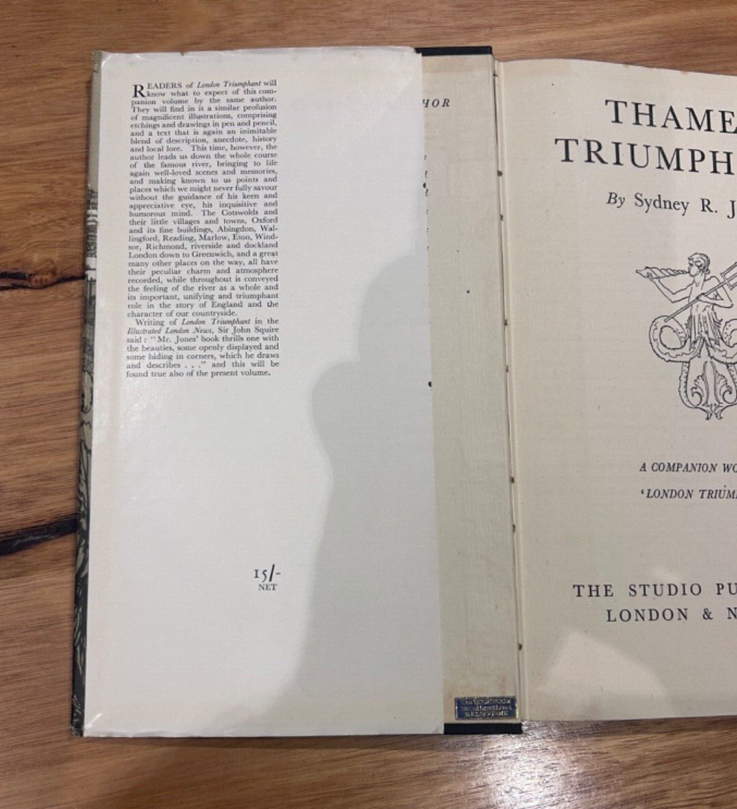 Thames Triumphant by Sydney R. Jones - 1947 3rd printing dust jacket hard cover