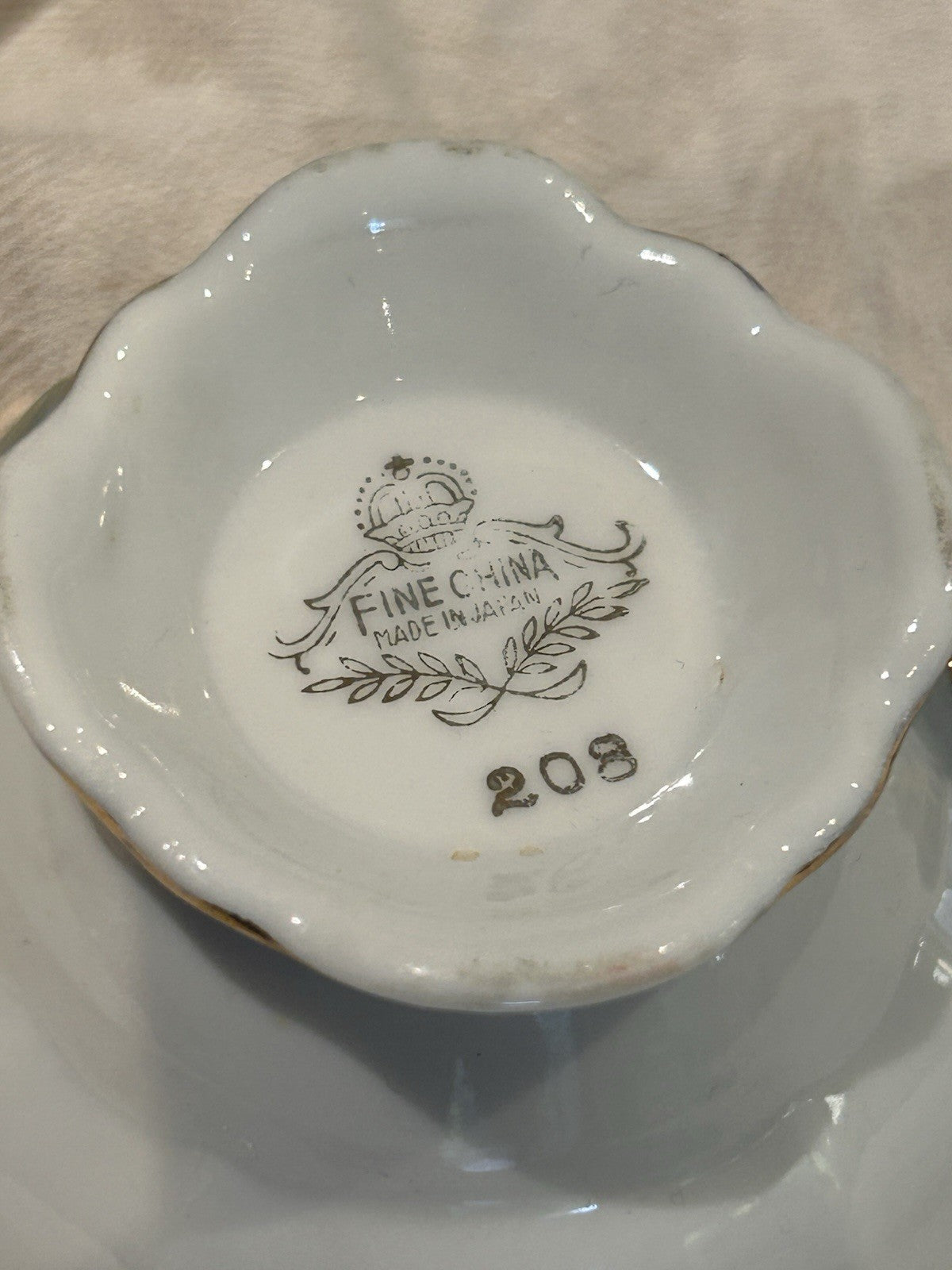 Vintage Lustre Glaze Teacup & Saucer Made in Japan Floral Gold Trim 208