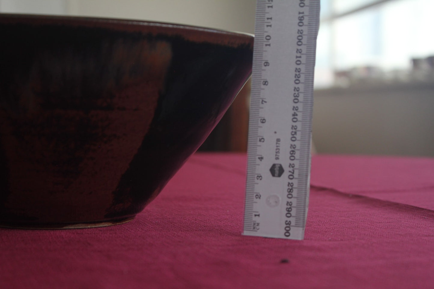 Vintage Studio Pottery Bowl – Signed Base – Earth-Tone Drip Glaze