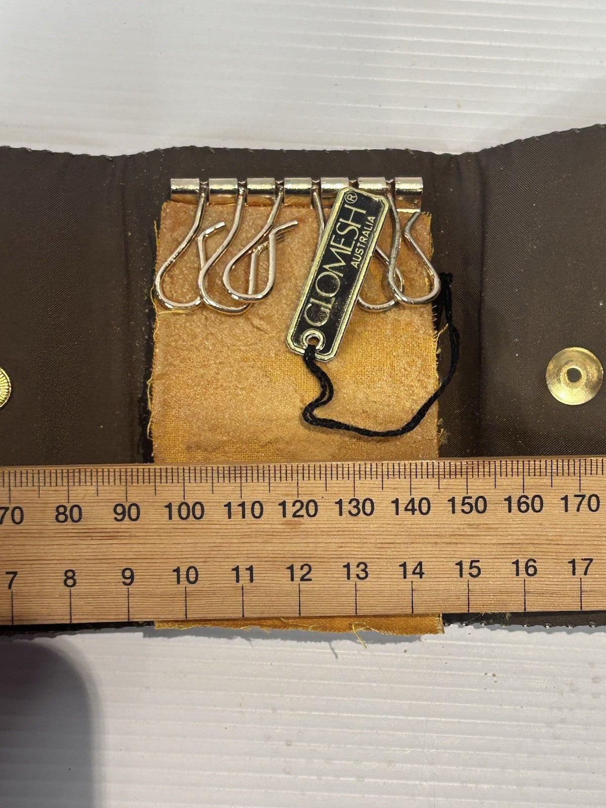 Vintage Glomesh Australia Cream Mesh Key Case w/ Tag & Paperwork c1970s