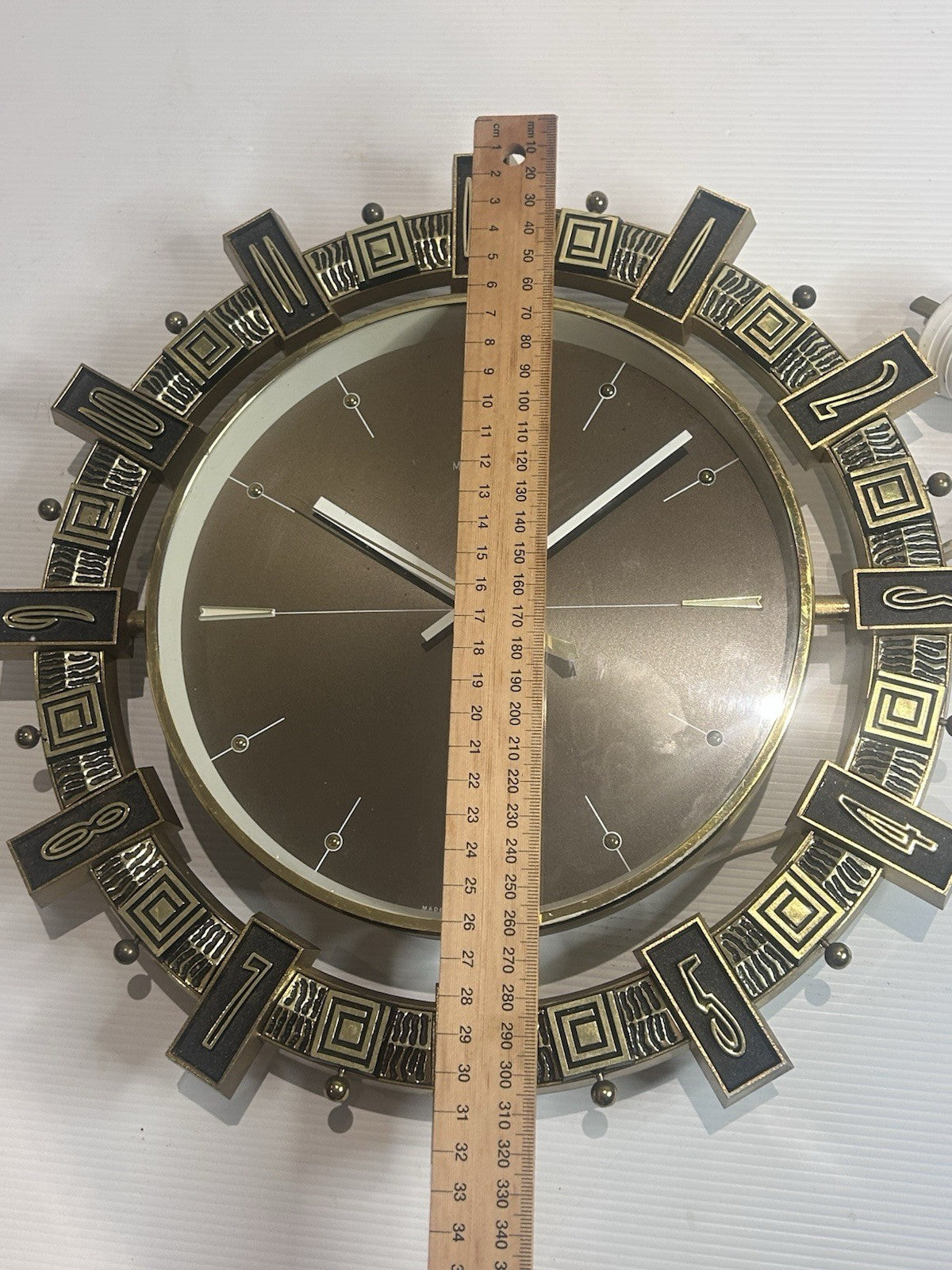 Vintage Metamec Electric Wall Clock Mid Century Sunburst Retro 37cm Working
