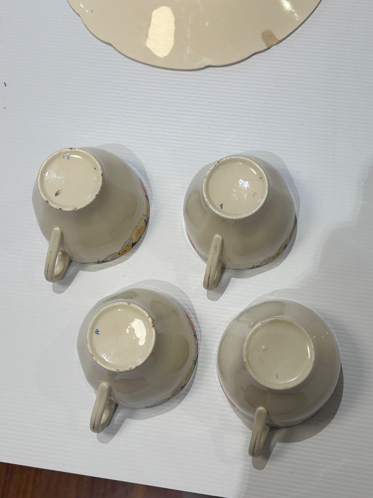 Royal Marigold Raymond Meakin 4 Cups/Saucers , Jug, Sugar & Plate & free extras