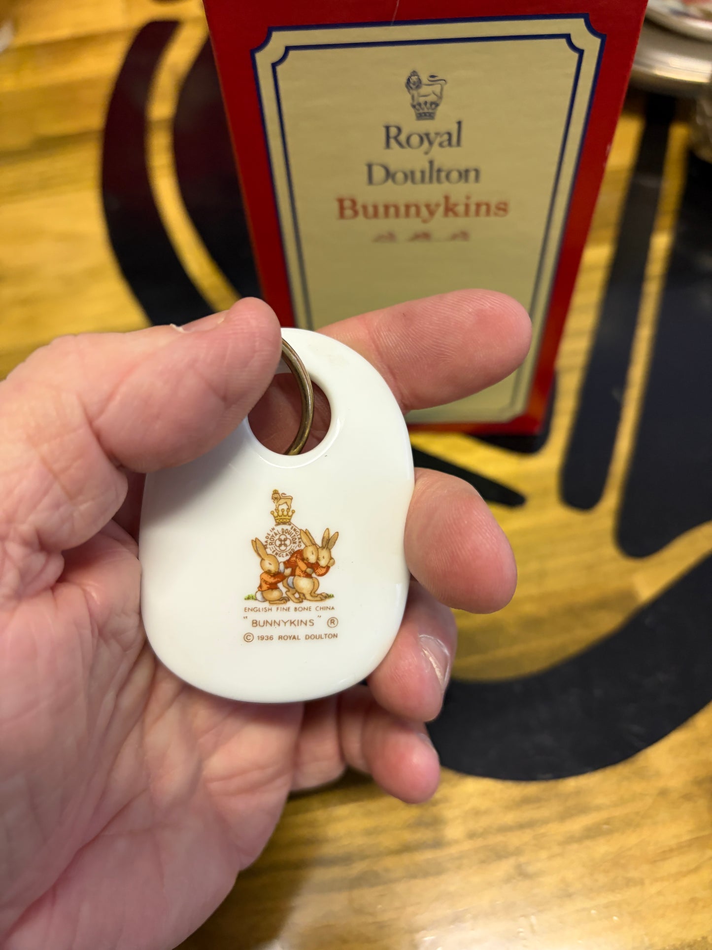 Vintage Royal Doulton Bunnykins Fine Bone China Backstamp Keyring – Boxed