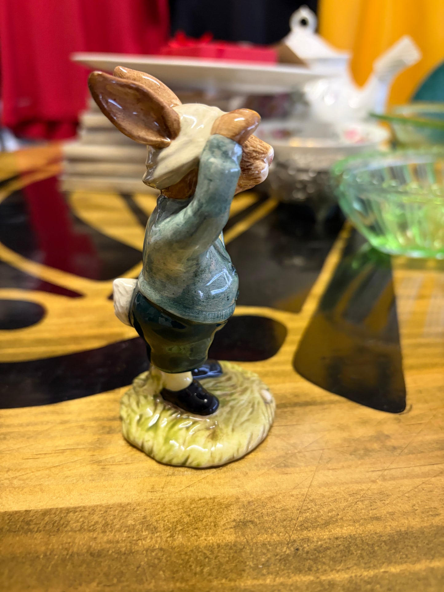 Vintage Royal Doulton Bogey Bunnykins DB32 Golf Figurine