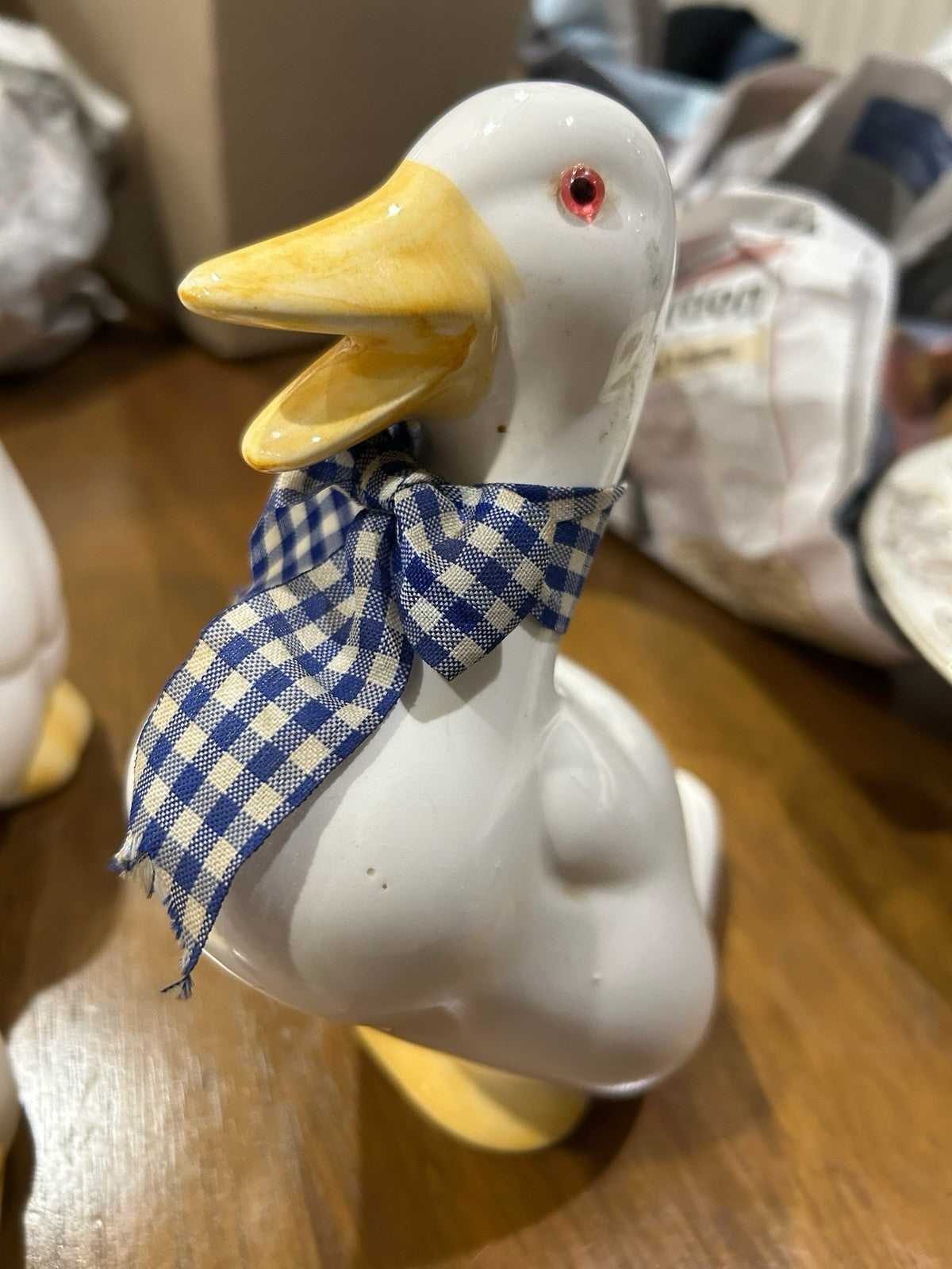 Vintage 1960’s whimsical duck family w/blue & white ribbons