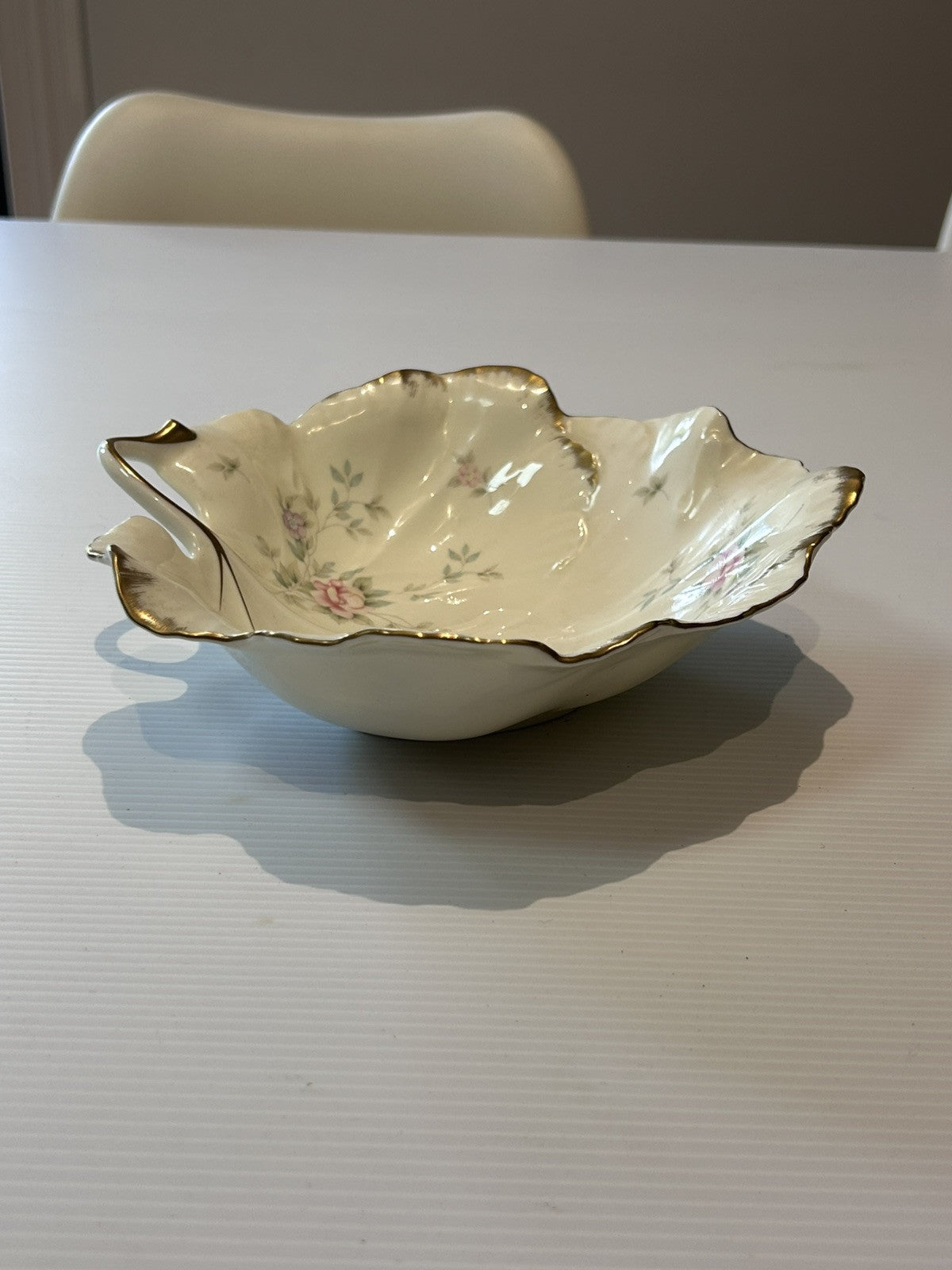 Mikasa Remembrance Bone China Flora Leaf Small Bowl 1976266 Discontinued Japan