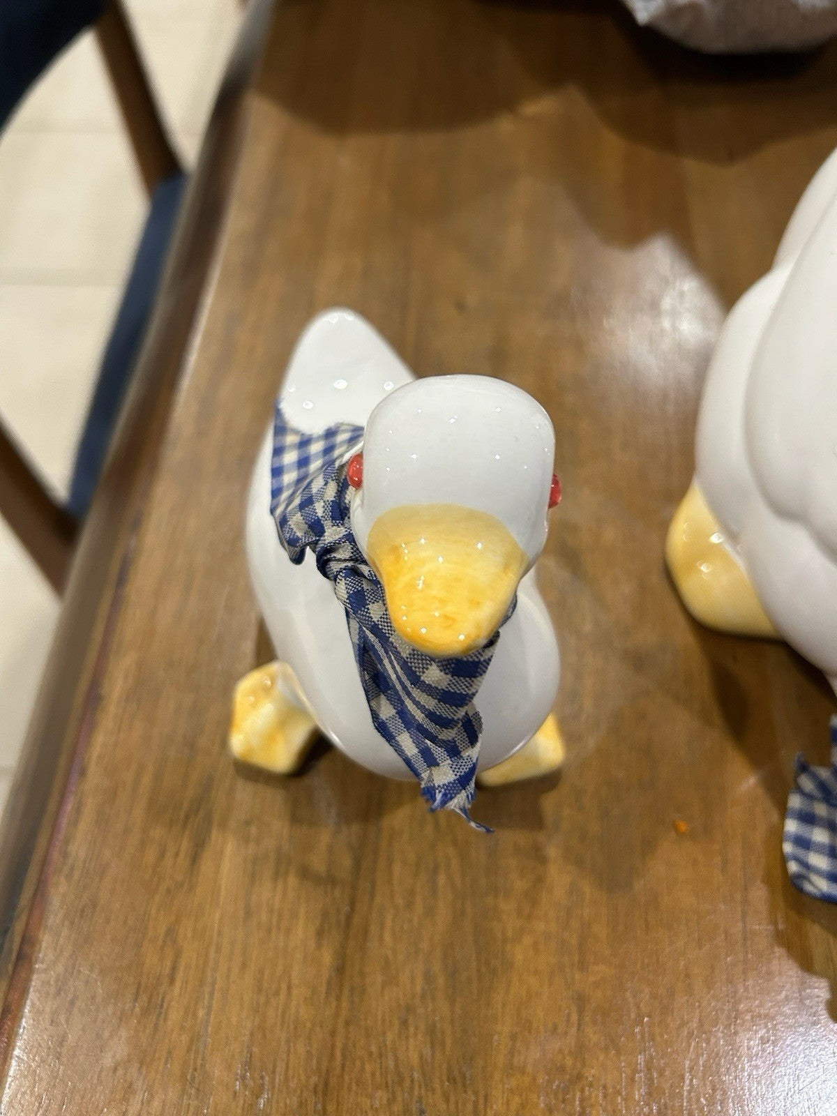 Vintage 1960’s whimsical duck family w/blue & white ribbons