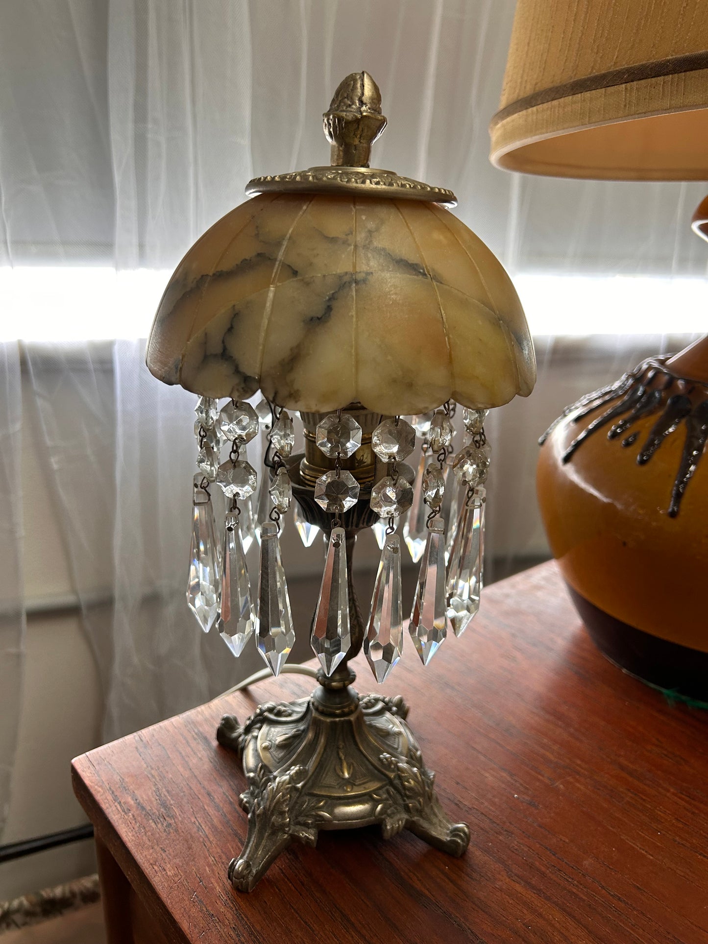 Art Noveau Alabaster Lamps with bronze base - Pair