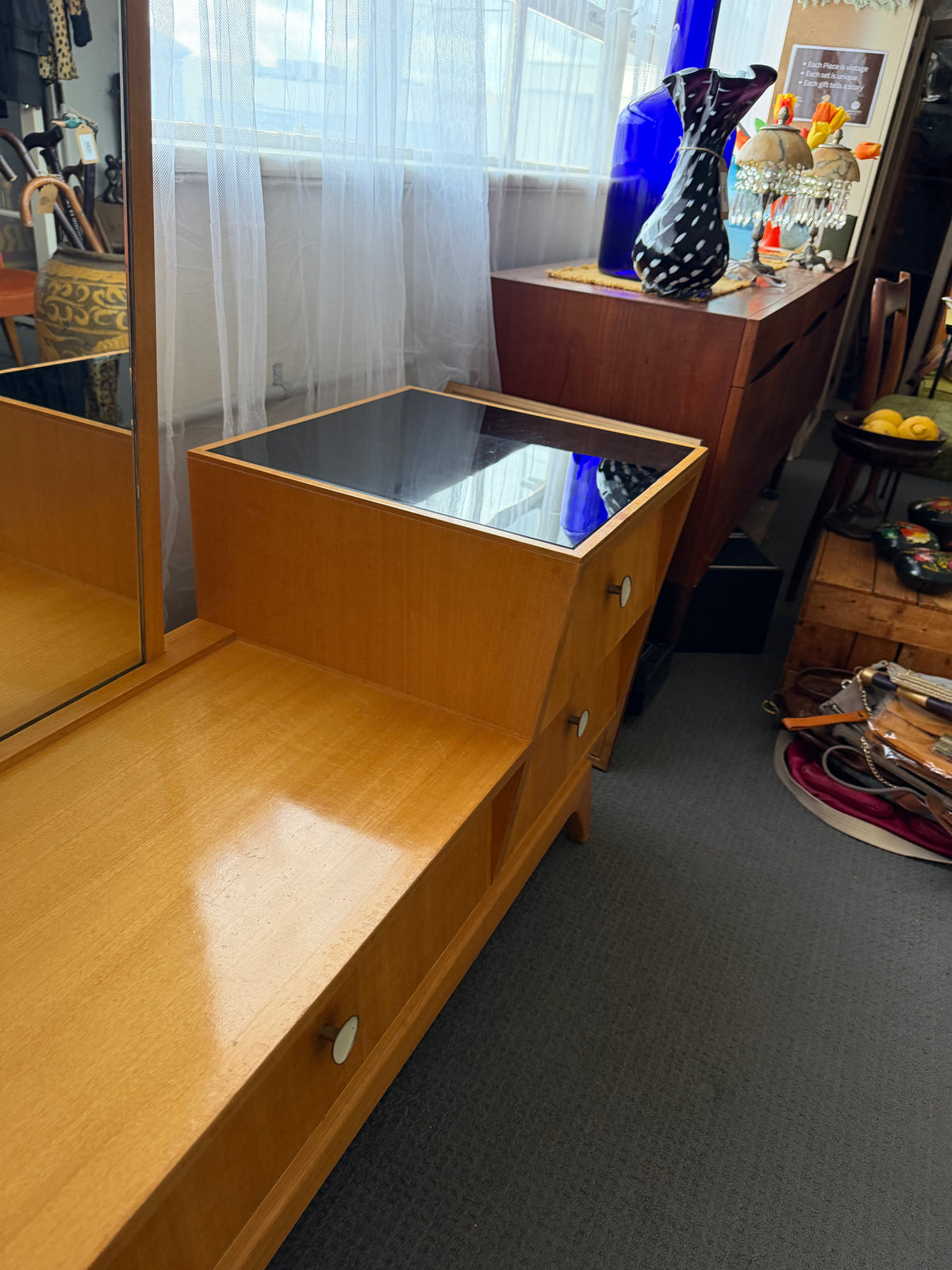 Dario Zoureff Australian Mid-Century Dressing Table – Late 1950s / Early 1960s