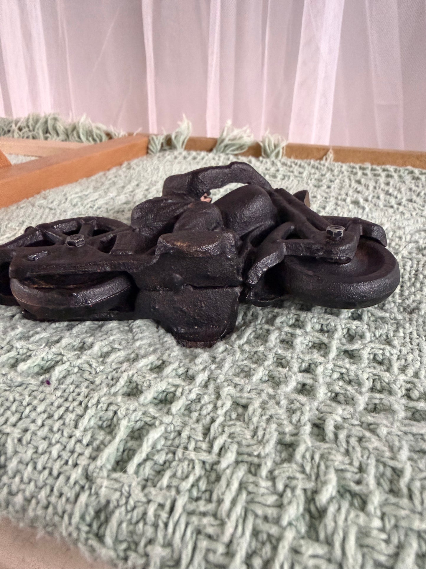 Vintage Cast Iron Toy Motor Cycle