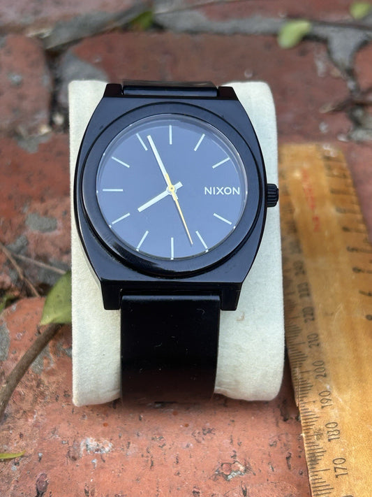 Nixon Minimal Time Teller P Watch Black Quartz Japan Movt 100m New Battery