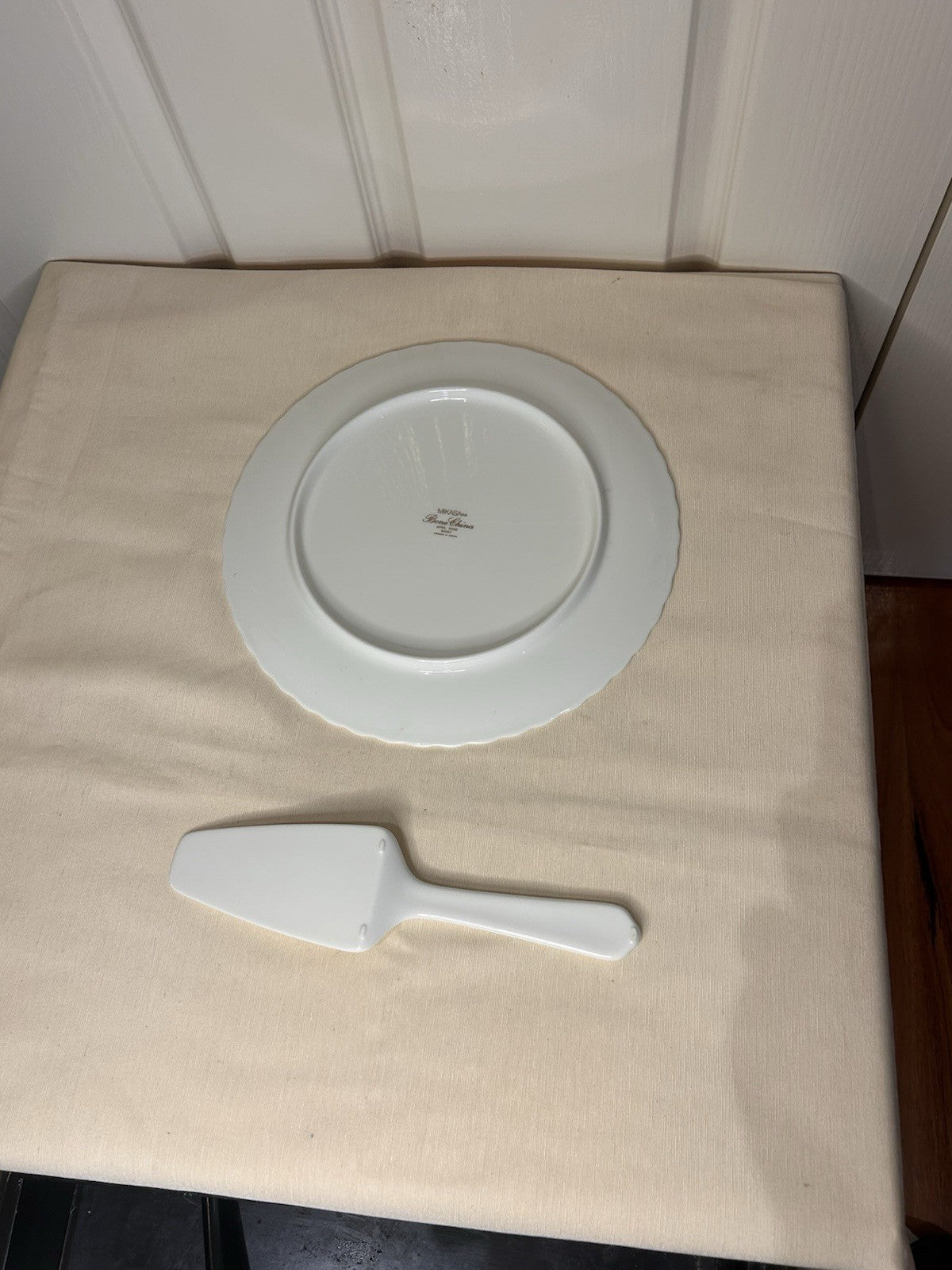 Mikasa Bone China April Rose Pattern Cake Plate and Server #B2053 Japan