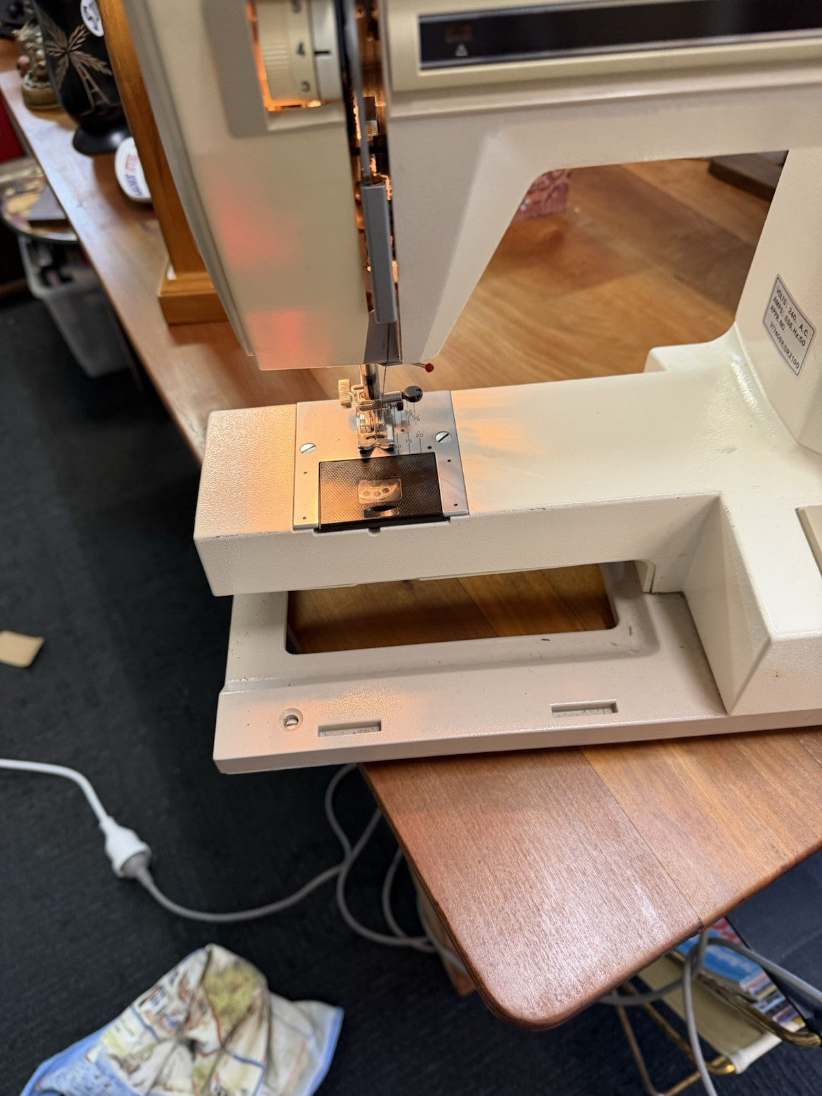 Janome SR2100 Vintage Sewing Machine Working Multi Stitch Heavy Duty Japan
