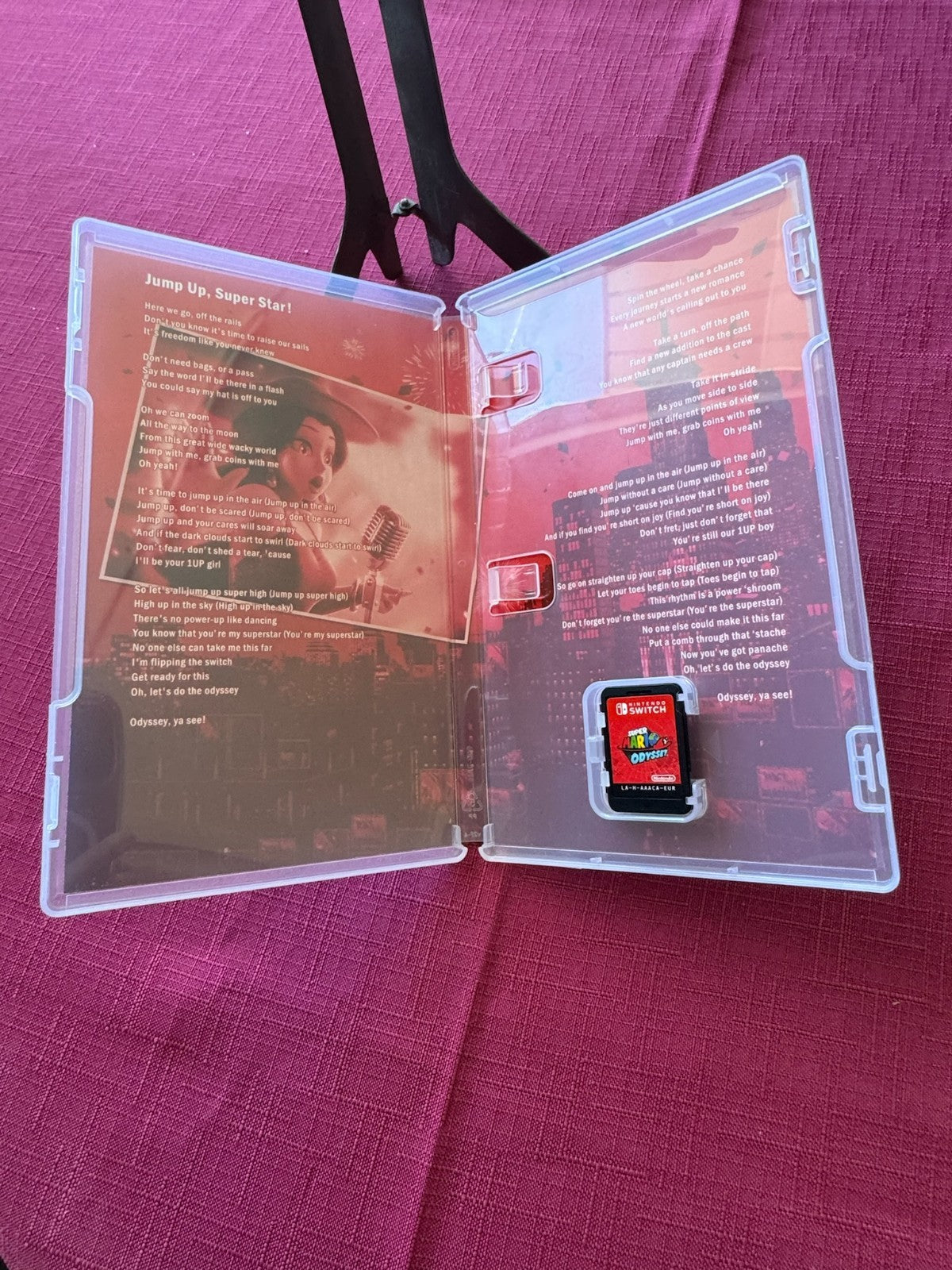 Super Mario Odyssey Nintendo Switch – Complete w Case & Game Card | 2017