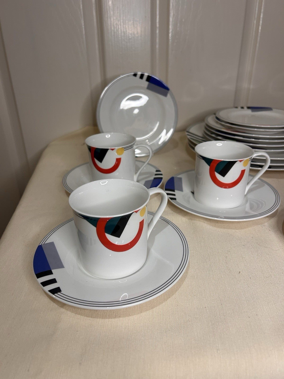 Mikasa Maxima High Spirits Dinner Set 14pc Memphis Style 1980s Japan 