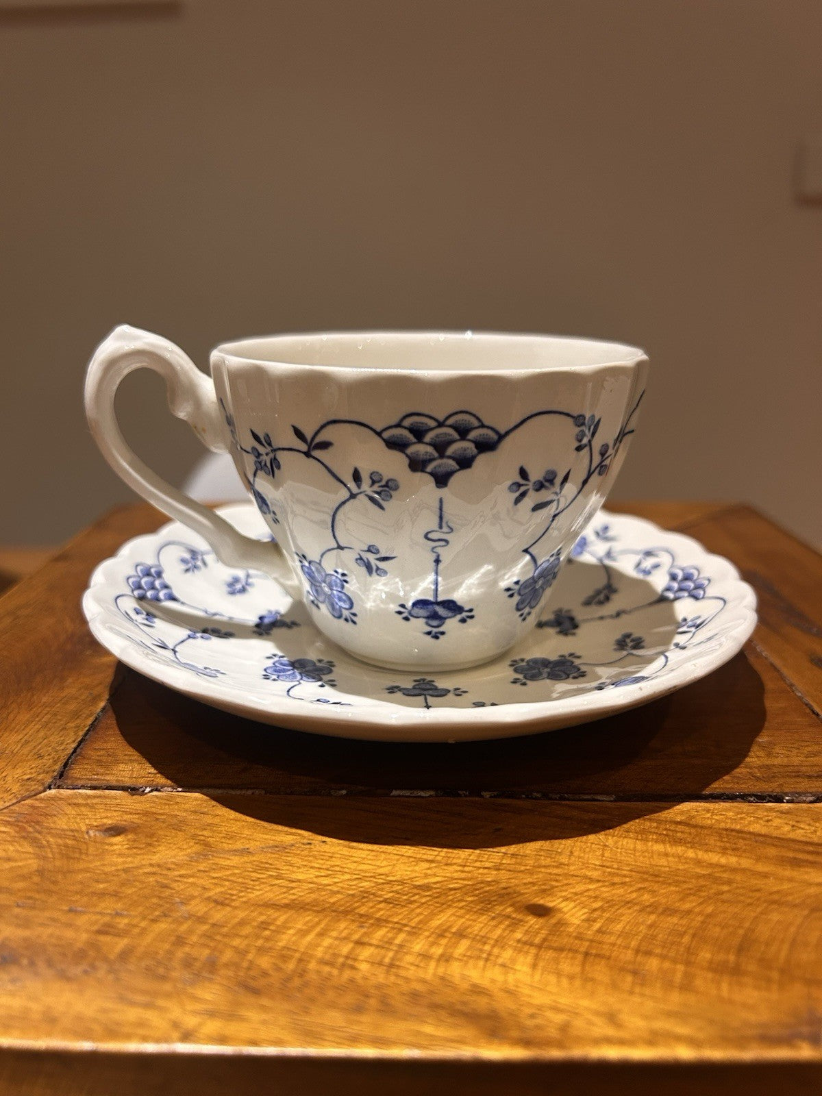 Myott Finlandia Blue Cup & Saucer 1982 England Staffordshire Vintage
