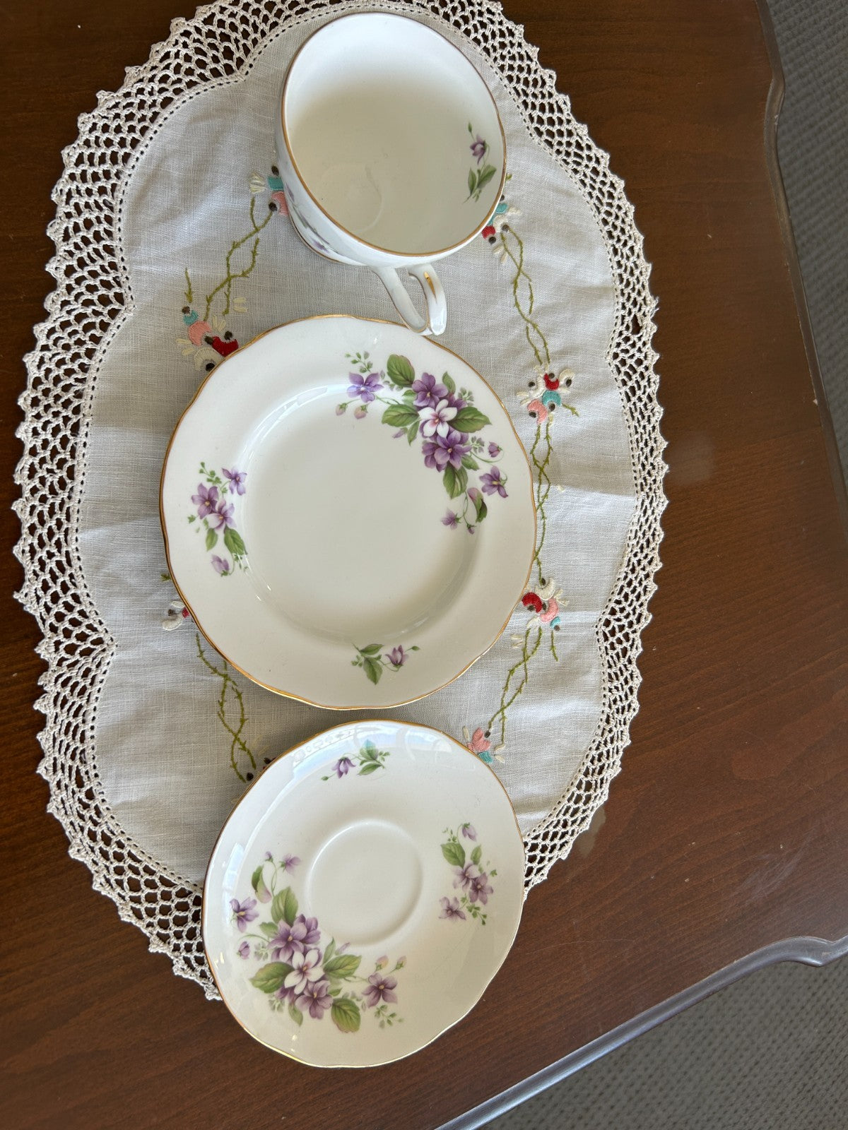 Duchess Tivoli Trio Teacup Saucer & Side Plate Violet Bone China trio, England