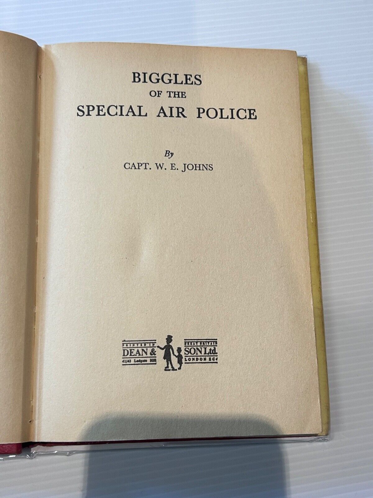 Biggles Of The Special Air Police 1960s Captain WE Johns with Dust Jacket