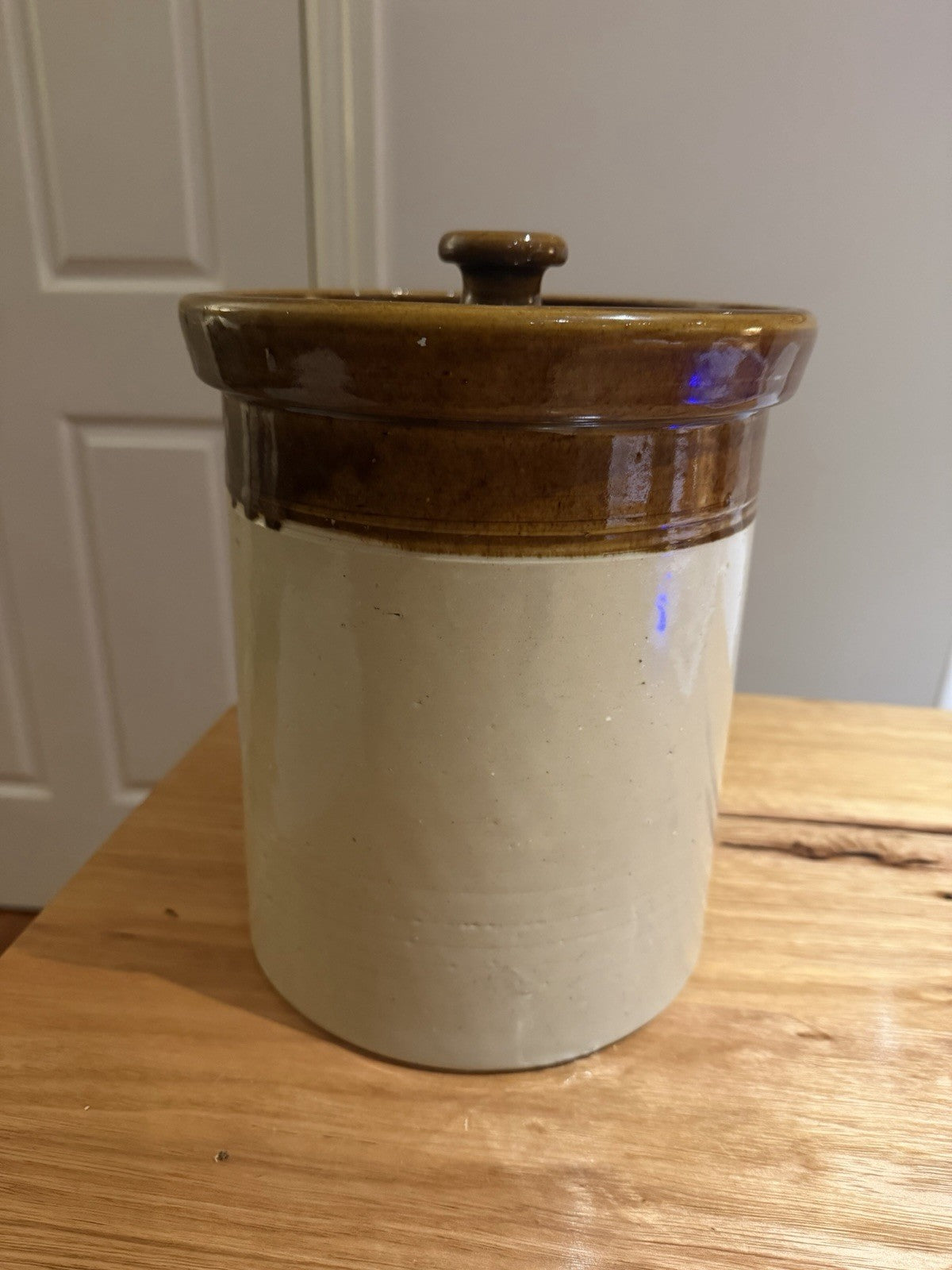 Vintage Stoneware Storage Crock No 8 Lidded Jar Brown Glaze Australian Pottery