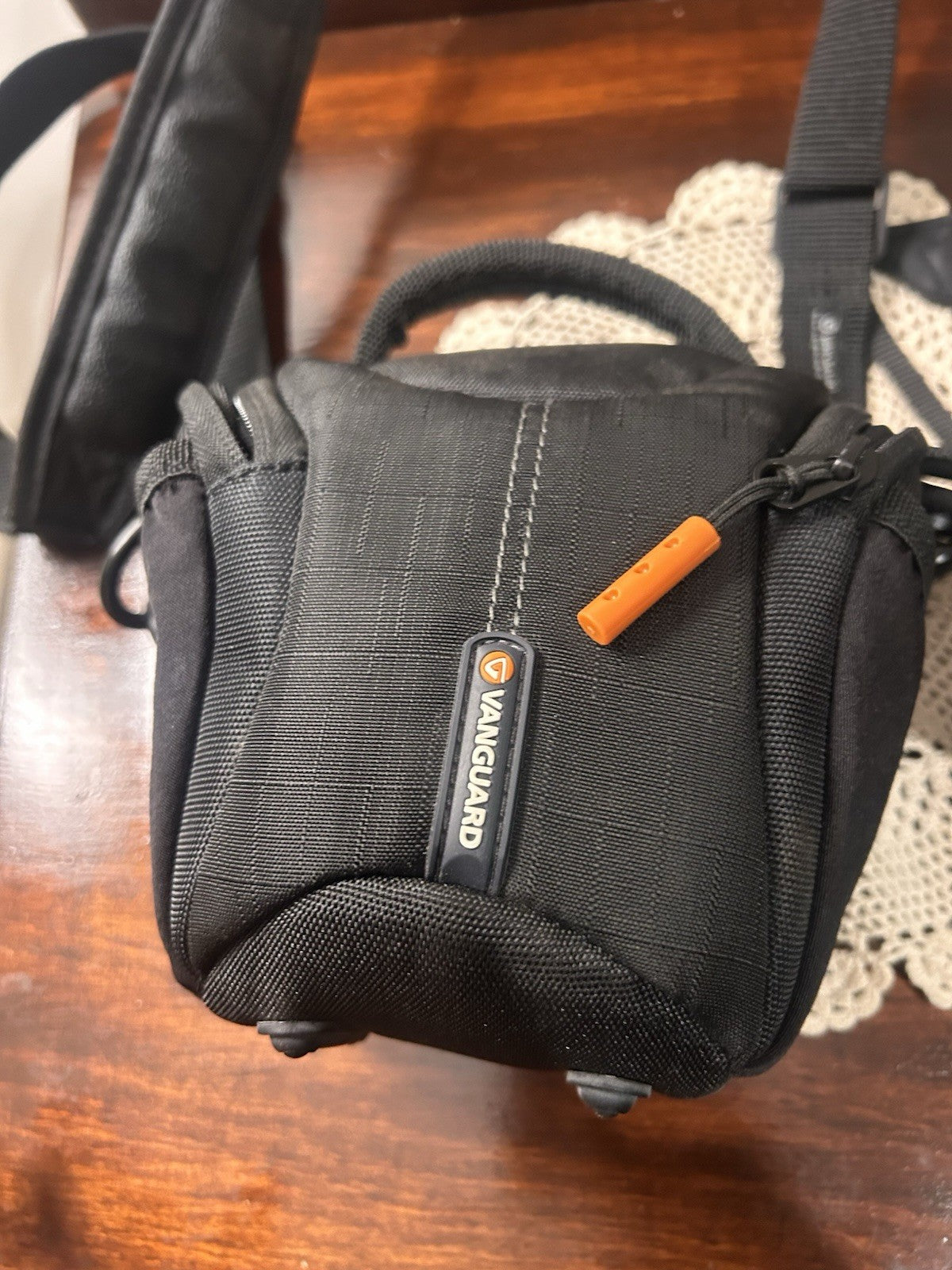 Nikon Coolpix B500 Digital Camera 16MP 40x Zoom with Case & Strap – Works