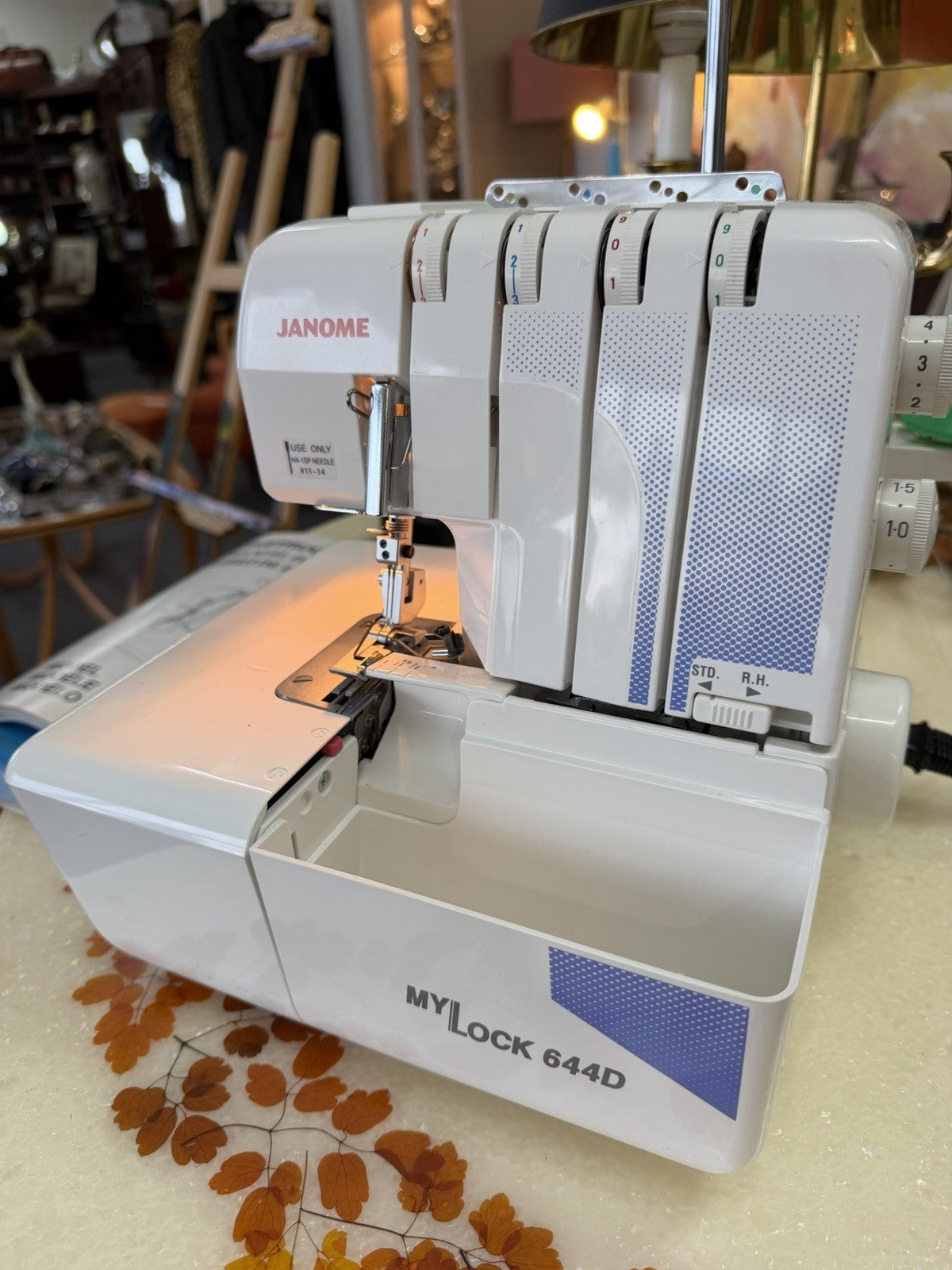 Janome MyLock 644D 4 Thread Overlocker Sewing Machine Bag Manuals Accessories