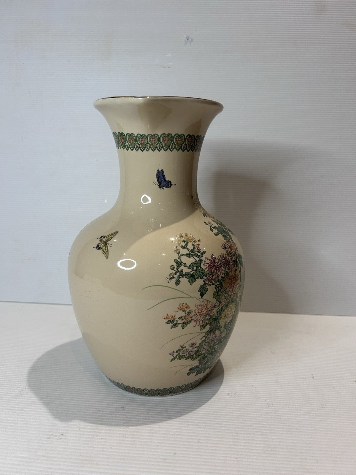 Vintage Shibata Japan Ceramic Jug – Chrysanthemum & Bird Motif – 26cm