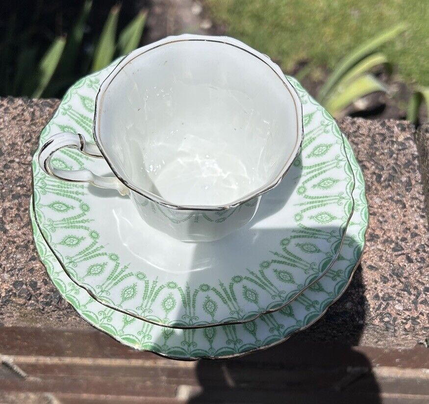 Vintage Art Deco Quads  E Hughes England Bone China - Collectable